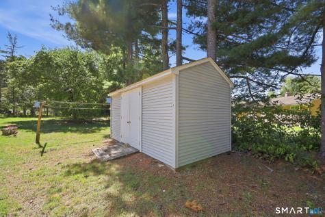 33 Spring Garden Road Enfield CT 06082