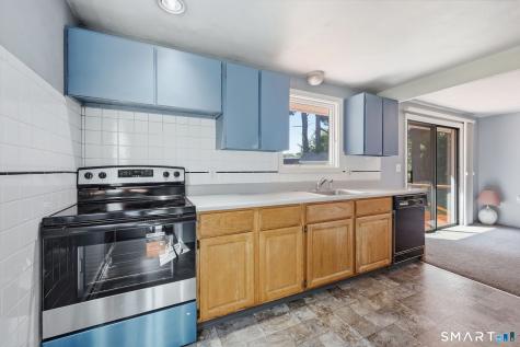33 Spring Garden Road Enfield CT 06082