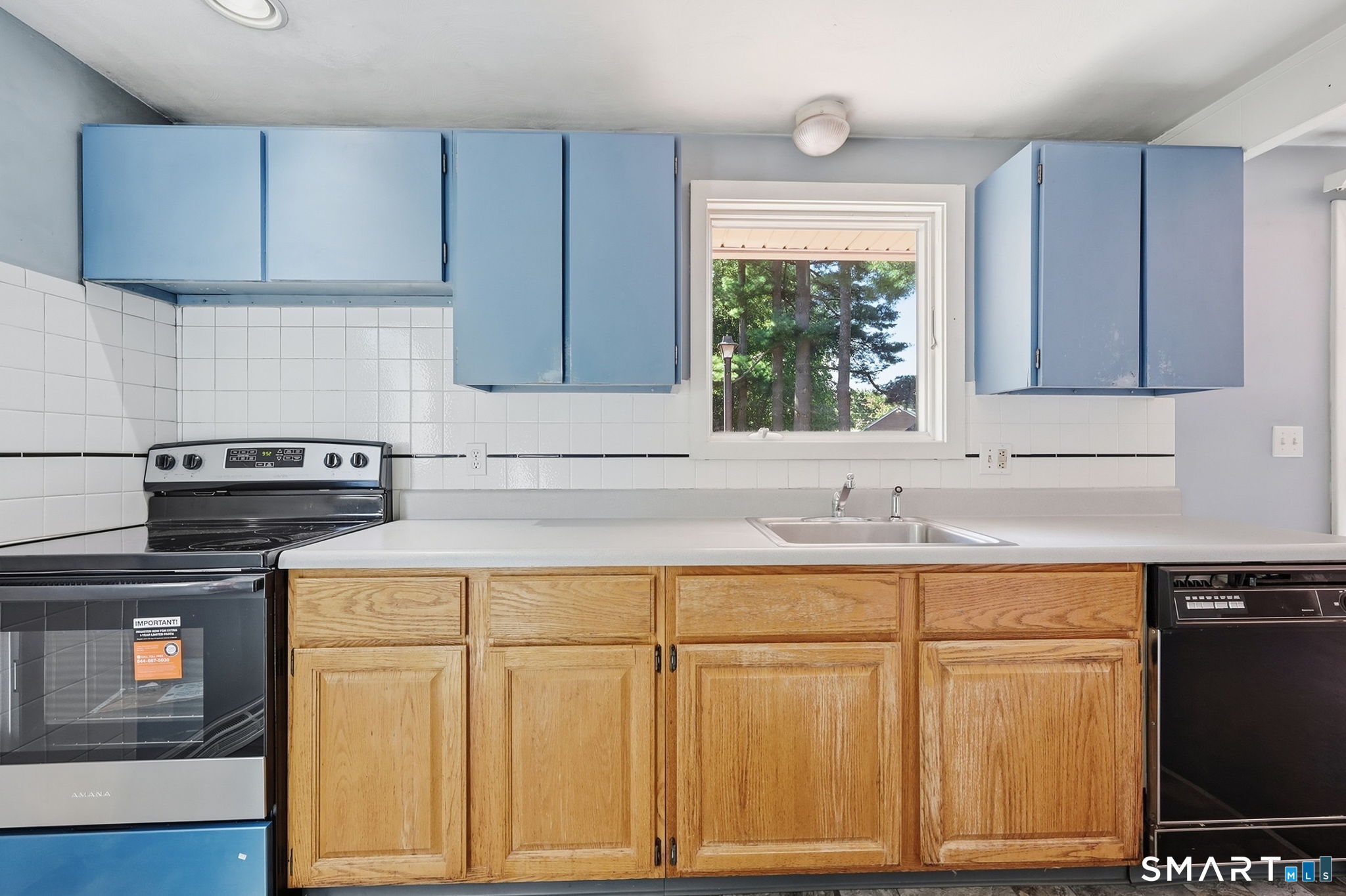 33 Spring Garden Road Enfield CT 06082