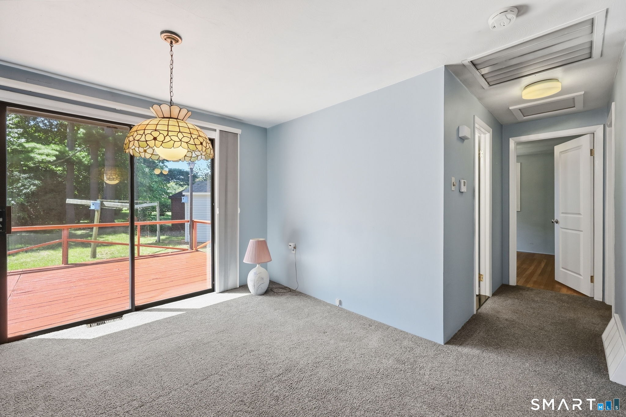 33 Spring Garden Road Enfield CT 06082
