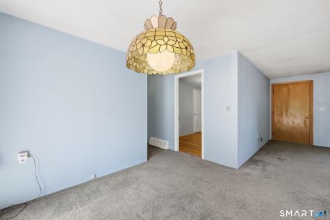 33 Spring Garden Road Enfield CT 06082