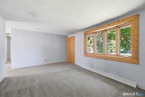 33 Spring Garden Road Enfield CT 06082