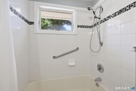 33 Spring Garden Road Enfield CT 06082