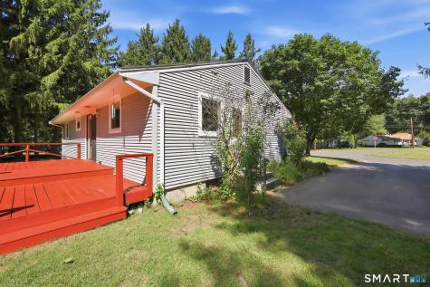 33 Spring Garden Road Enfield CT 06082