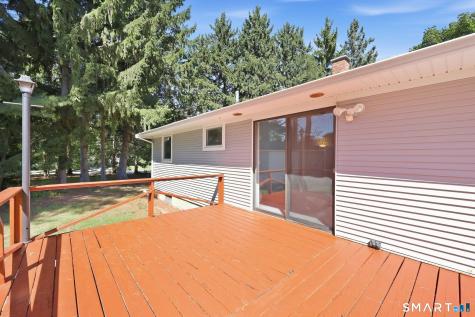 33 Spring Garden Road Enfield CT 06082