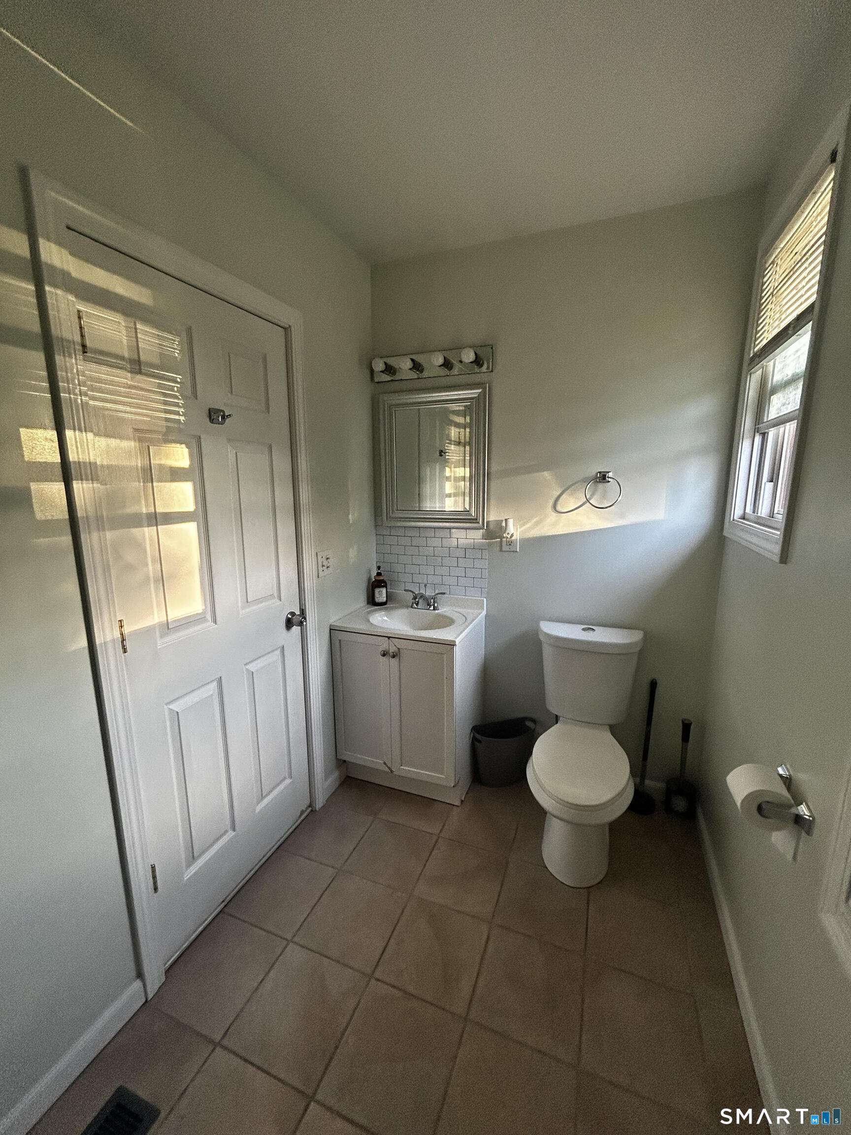 6 Cross Street Hamden CT 06514