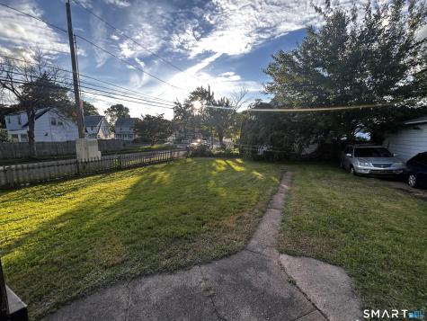 6 Cross Street Hamden CT 06514