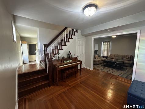 6 Cross Street Hamden CT 06514