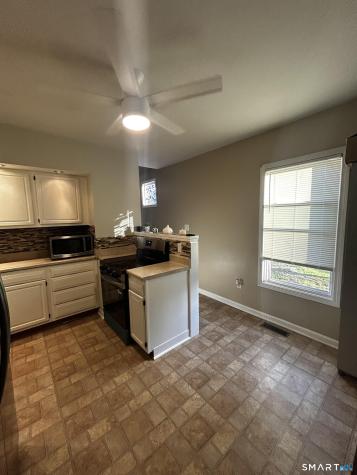 6 Cross Street Hamden CT 06514