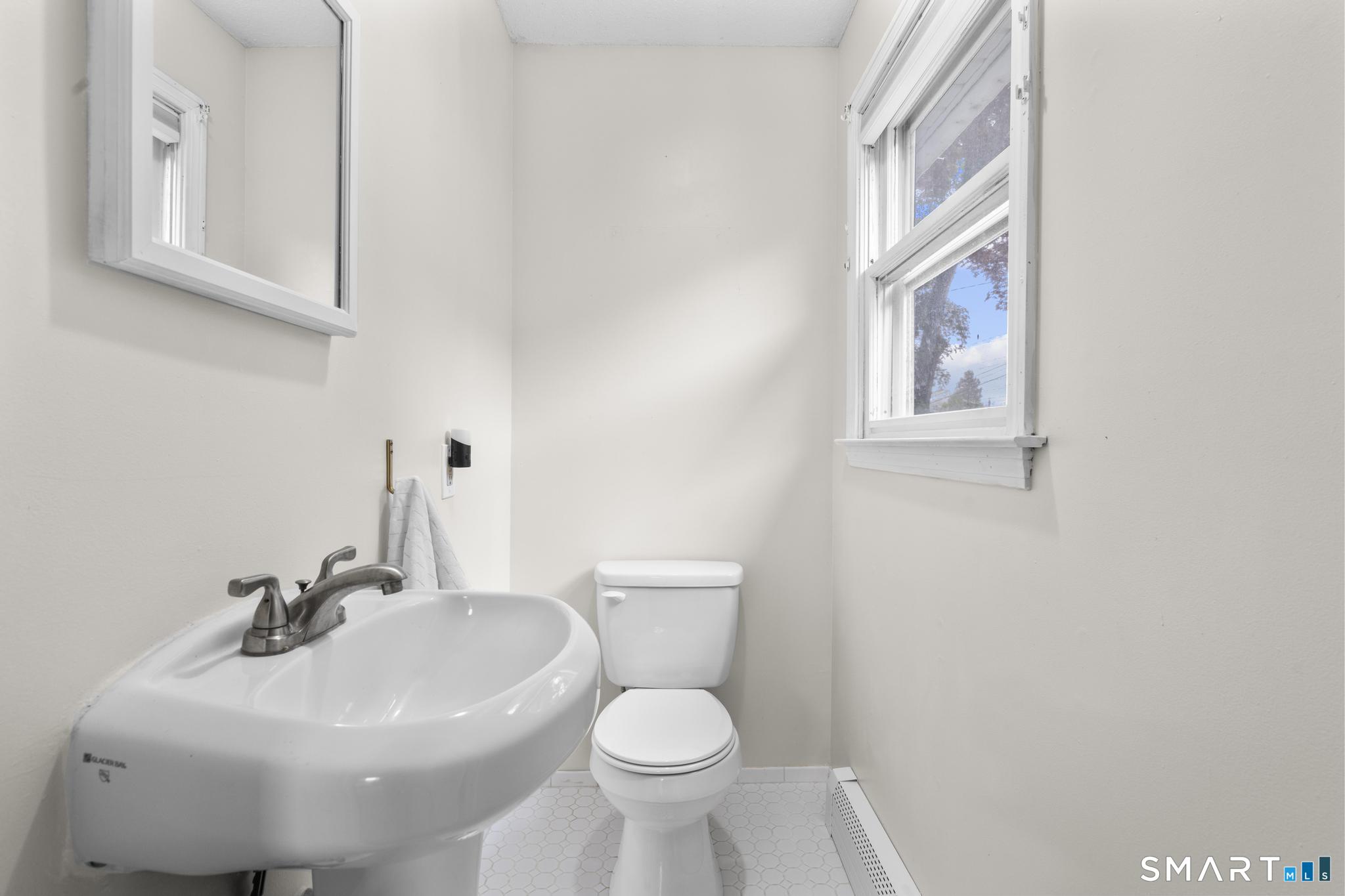 17 Albion Street Naugatuck CT 06770