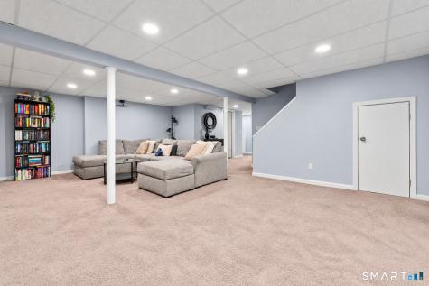 17 Albion Street Naugatuck CT 06770