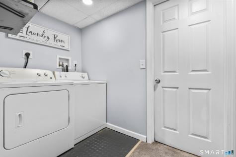 17 Albion Street Naugatuck CT 06770