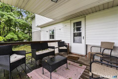 17 Albion Street Naugatuck CT 06770