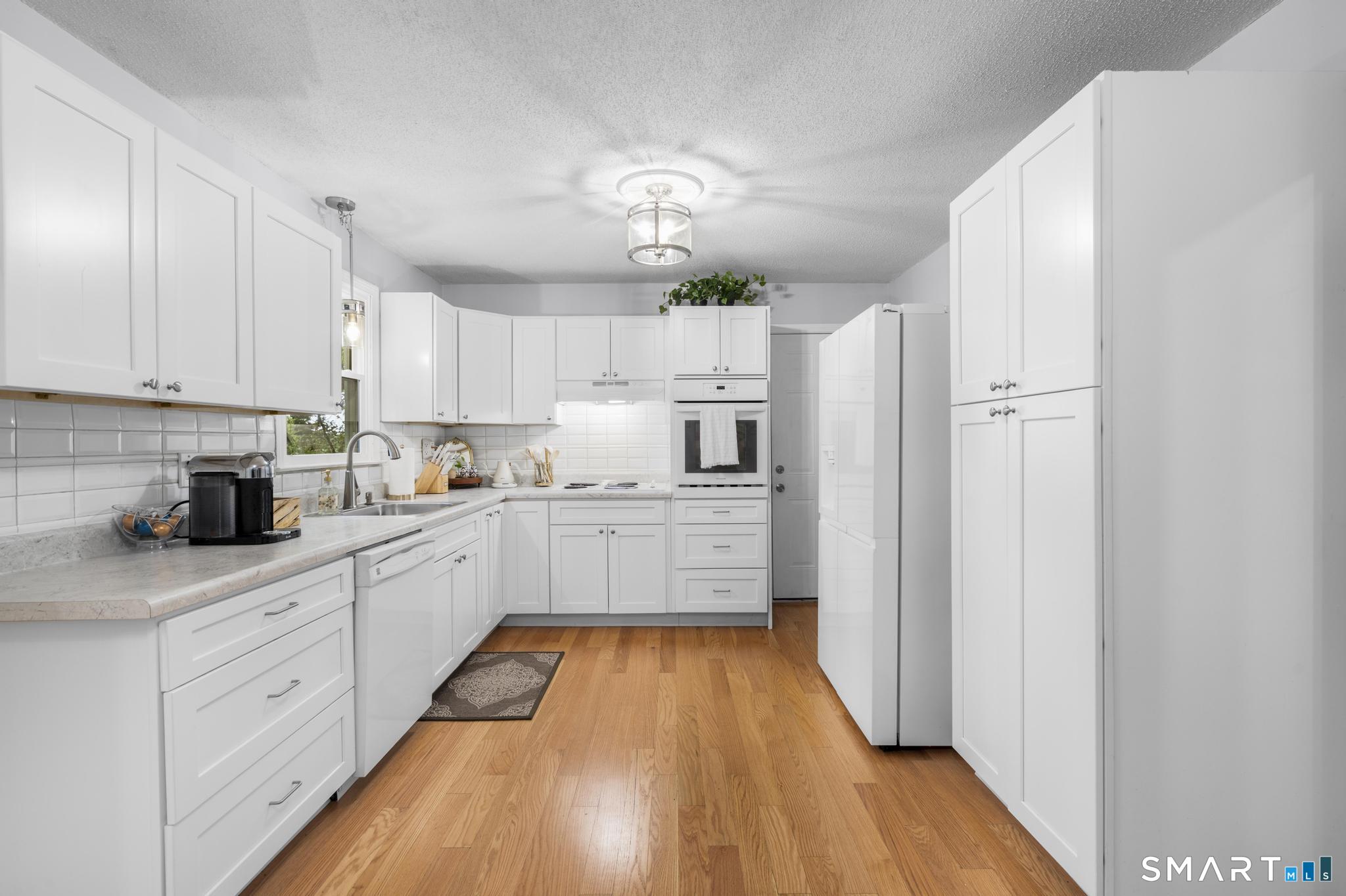 17 Albion Street Naugatuck CT 06770