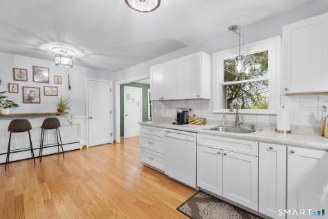 17 Albion Street Naugatuck CT 06770