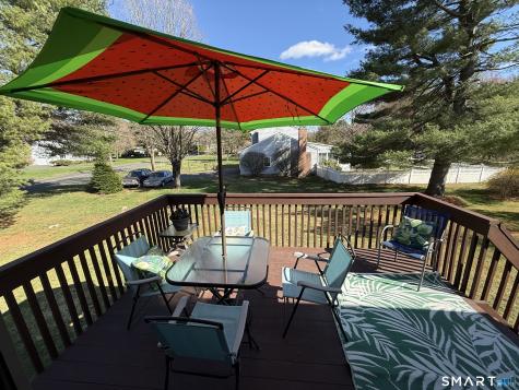 92 Laurel Lane Simsbury CT 06070