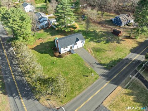 92 Laurel Lane Simsbury CT 06070