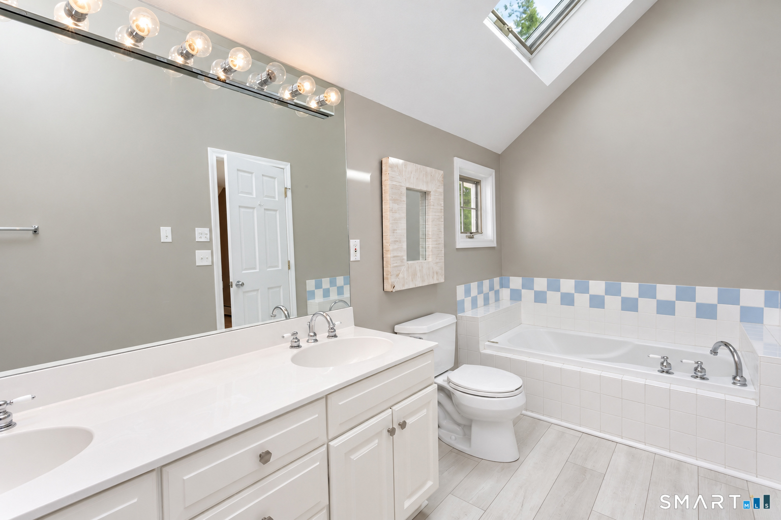 7 Cliffmore Road West Hartford CT 06107