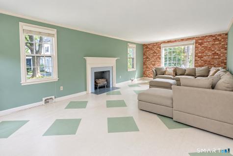 7 Cliffmore Road West Hartford CT 06107