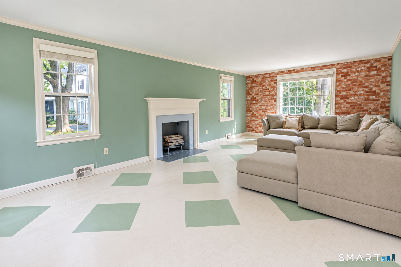 7 Cliffmore Road West Hartford CT 06107