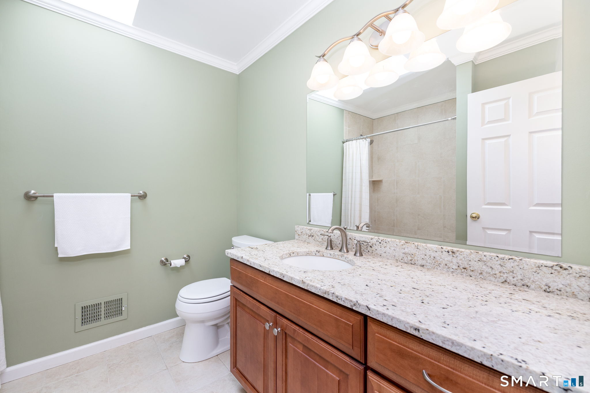 26 Henley Way Avon CT 06001