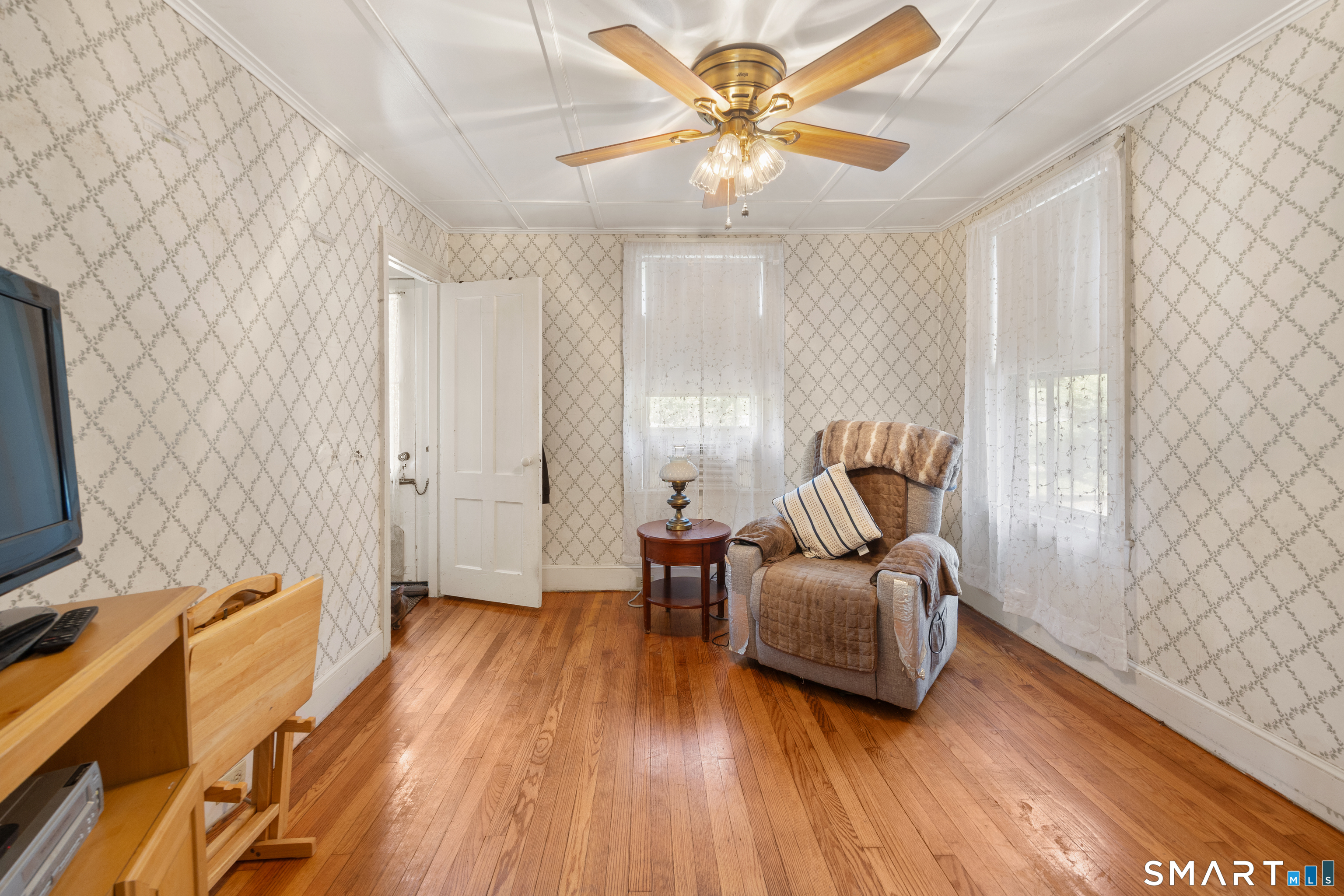54 Litchfield Road Watertown CT 06795