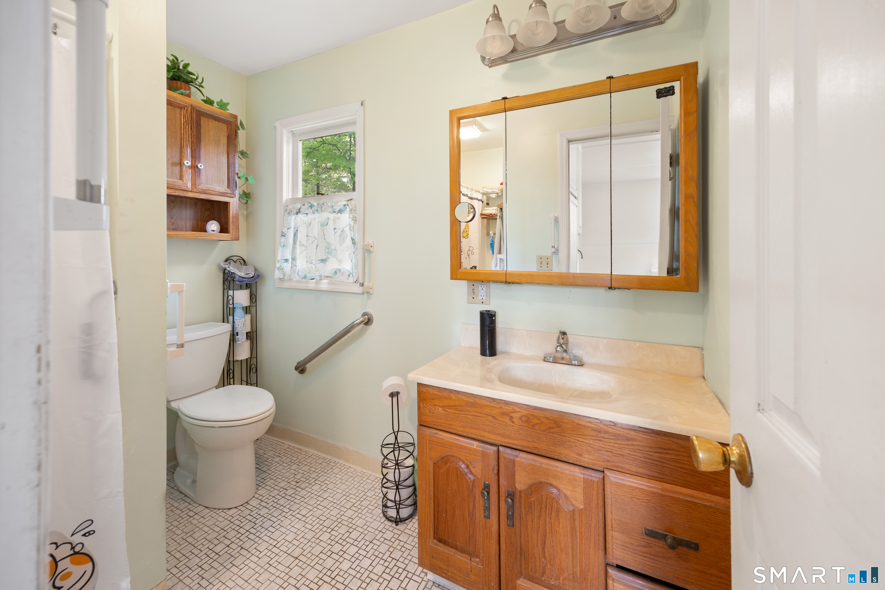 54 Litchfield Road Watertown CT 06795