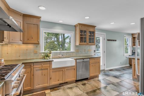 5 Tyler Avenue Branford CT 06405