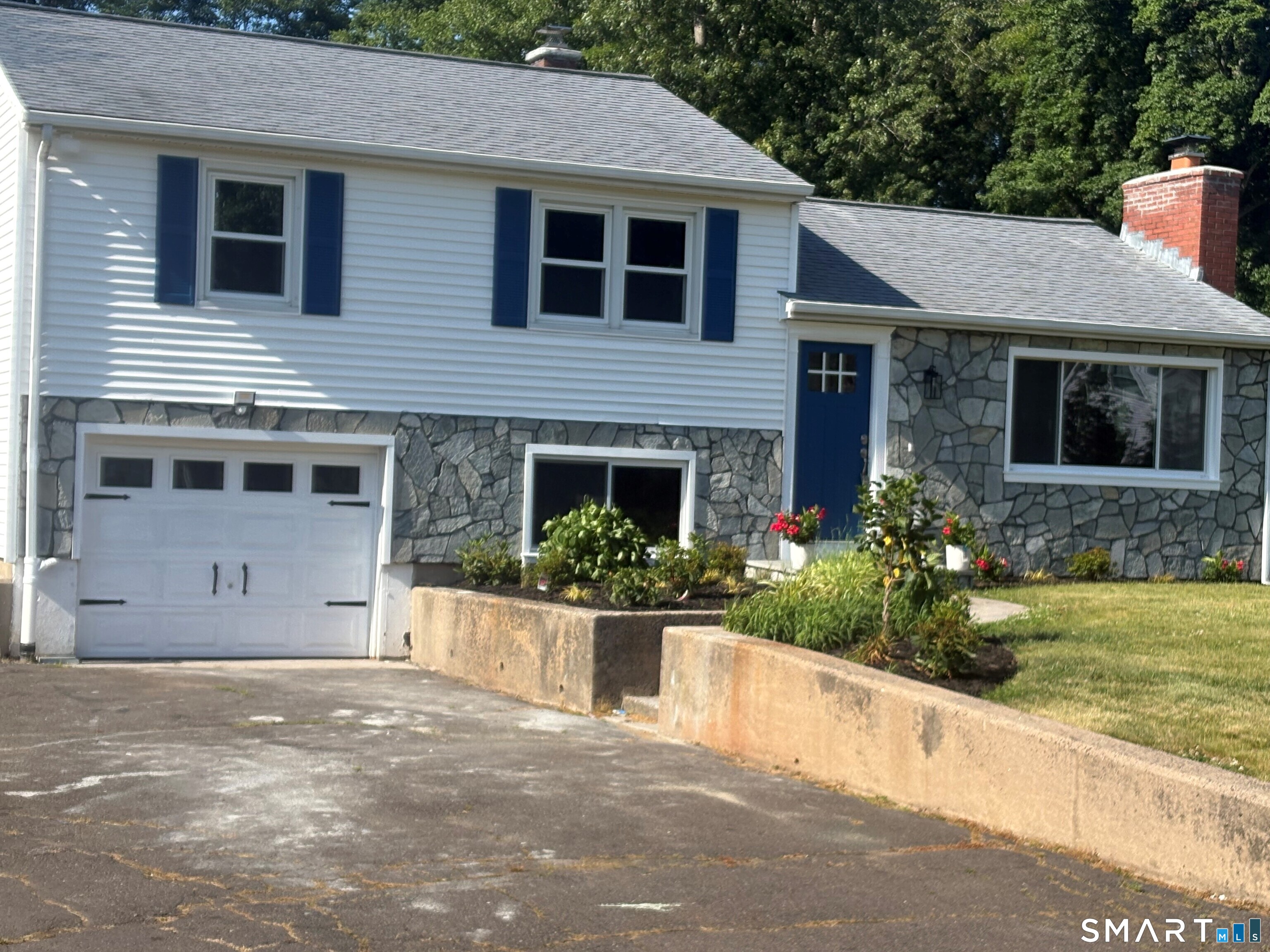 1052 New Rock Hill Road Wallingford CT 06492