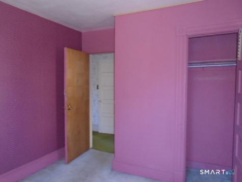 2 Parkmore Street New Britain CT 06051