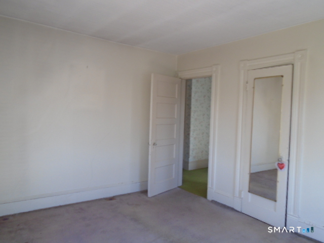 2 Parkmore Street New Britain CT 06051