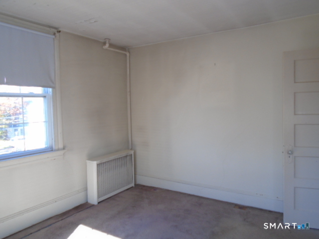 2 Parkmore Street New Britain CT 06051