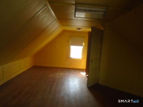 2 Parkmore Street New Britain CT 06051