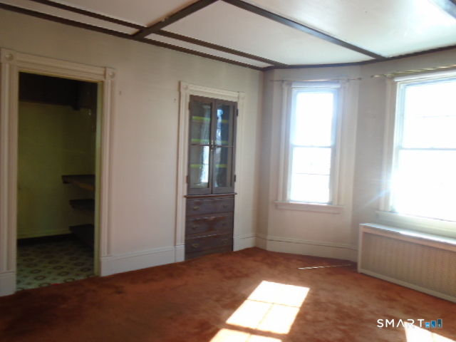 2 Parkmore Street New Britain CT 06051