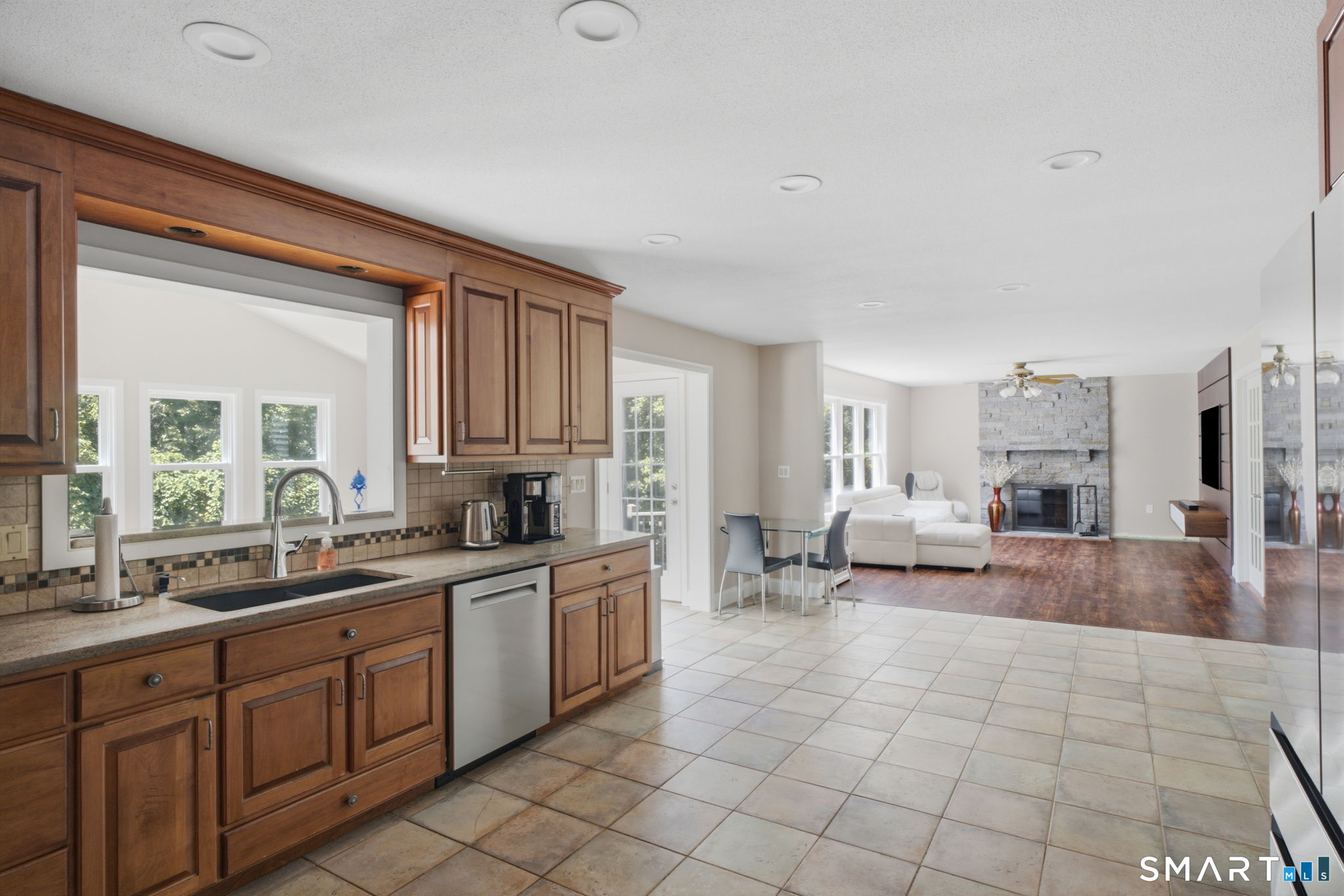 35 Forest Hills Drive Farmington CT 06032