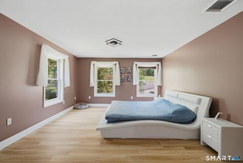 35 Forest Hills Drive Farmington CT 06032