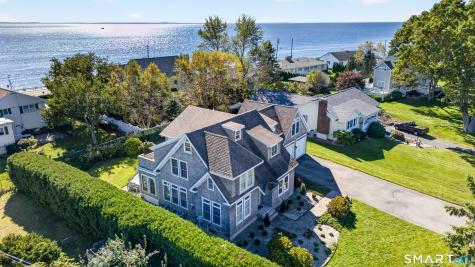 22 Fenwood Drive Old Saybrook CT 06475