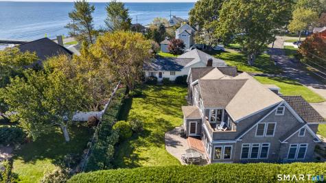 22 Fenwood Drive Old Saybrook CT 06475