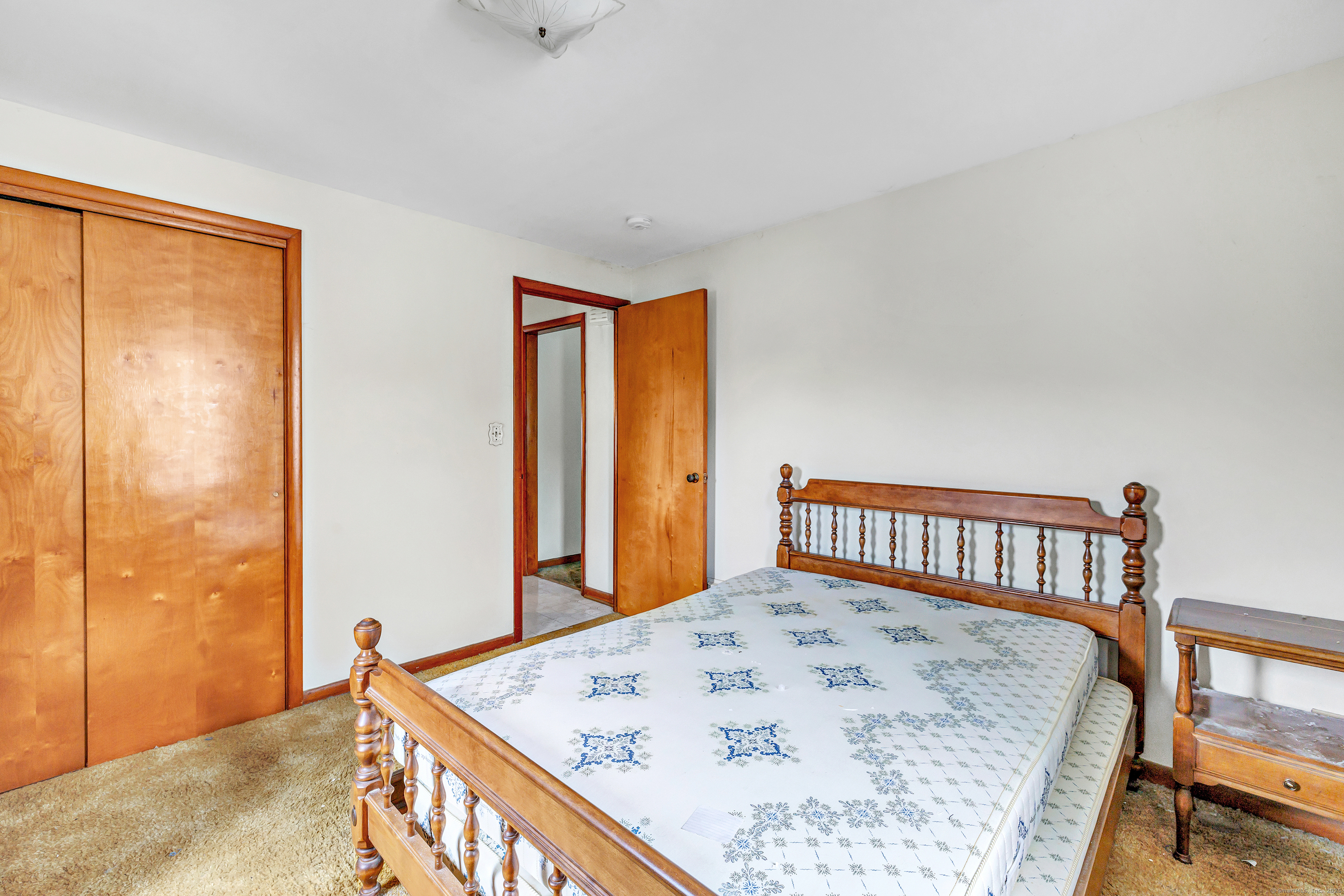 330 Oakwood Street Bridgeport CT 06606