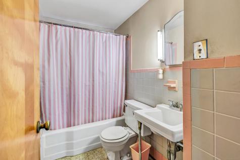 330 Oakwood Street Bridgeport CT 06606