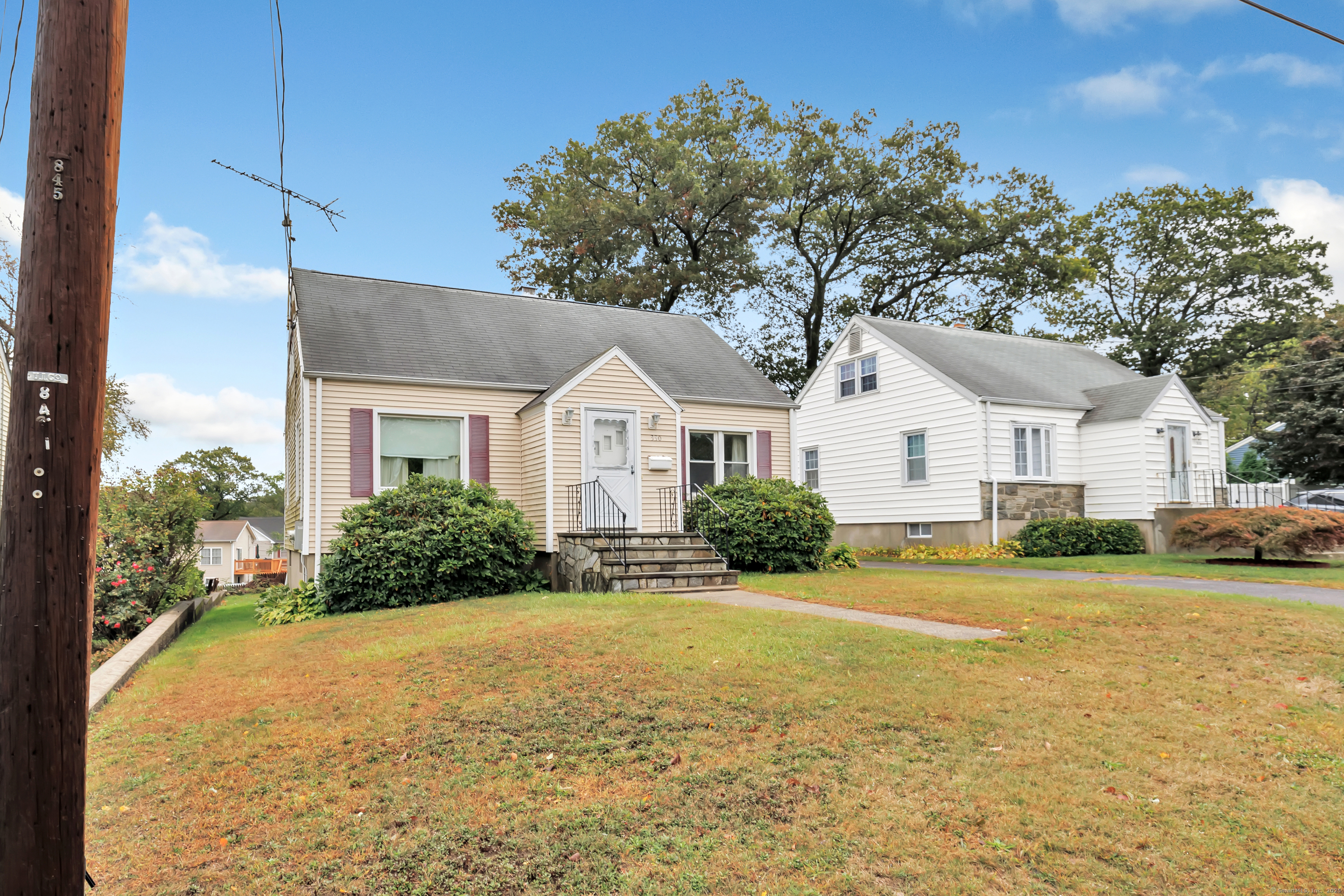 330 Oakwood Street Bridgeport CT 06606