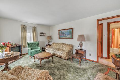 330 Oakwood Street Bridgeport CT 06606