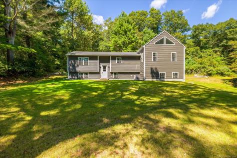 84 Aspinock Road Putnam CT 06260