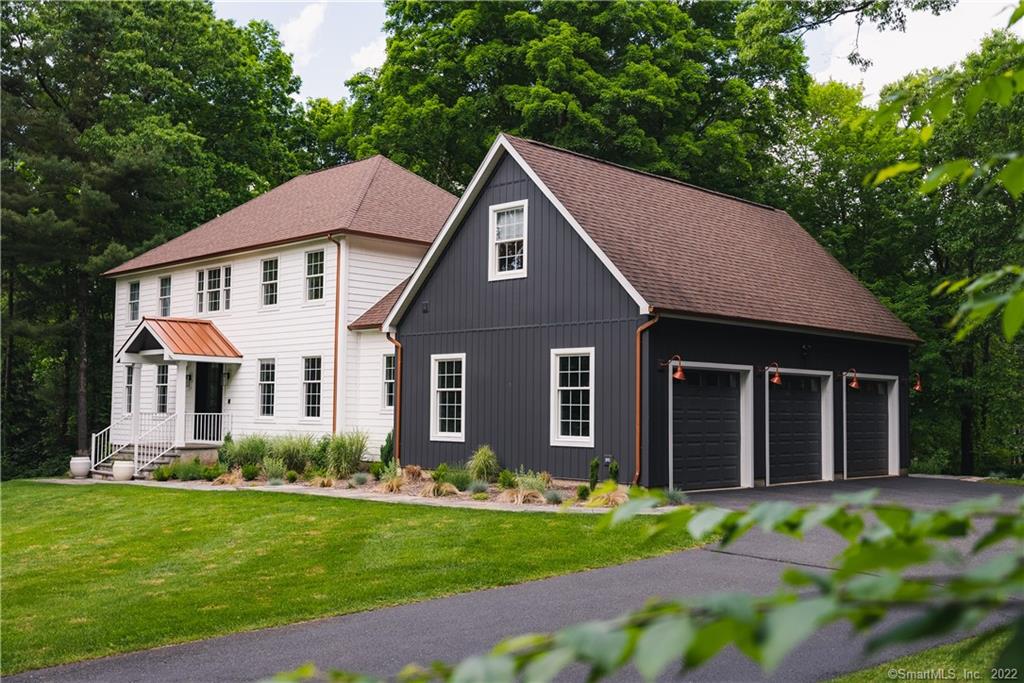 2 Saugatuck Ridge Road Danbury CT 06810