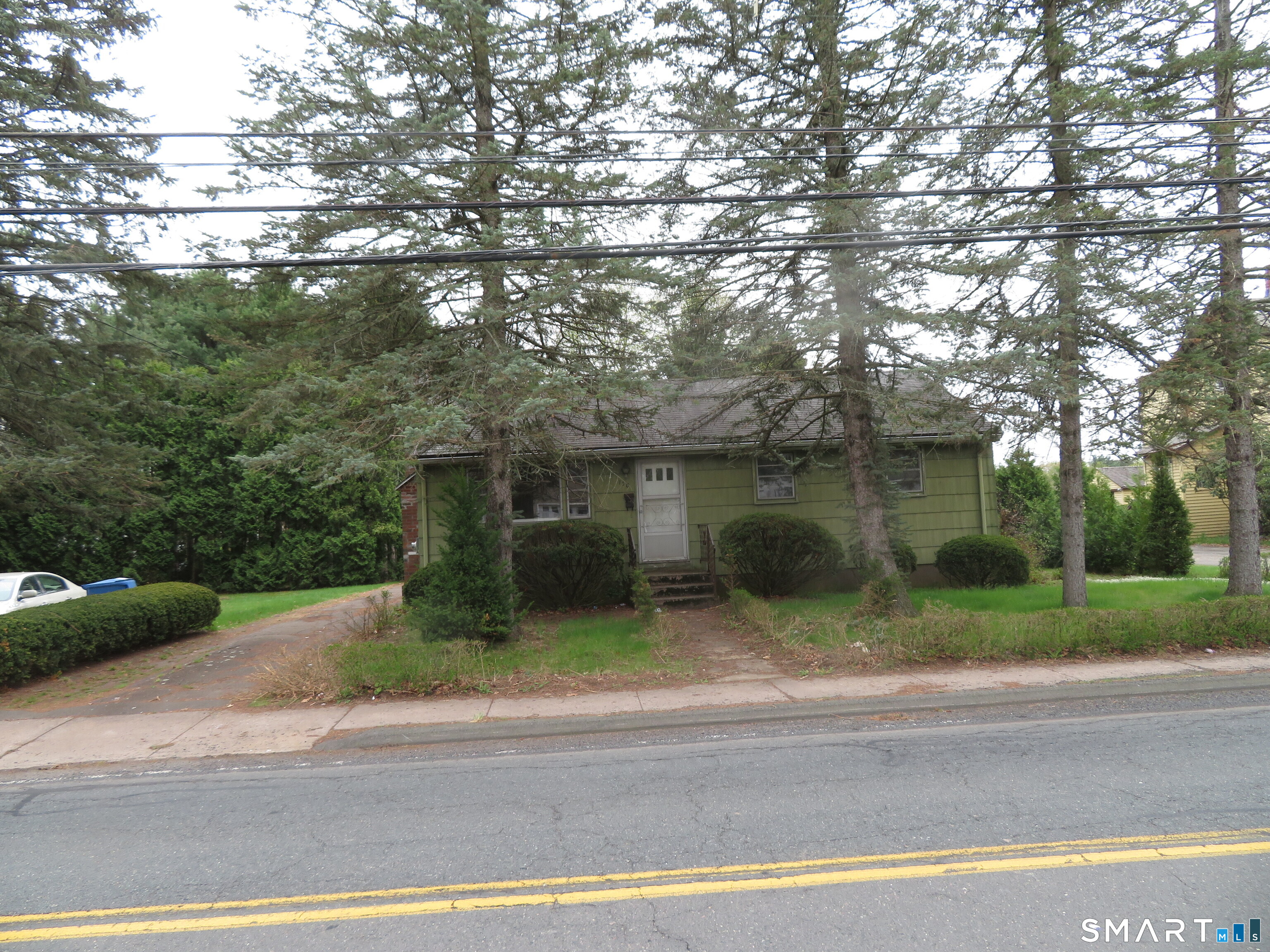 130 Woodland Street Manchester CT 06042