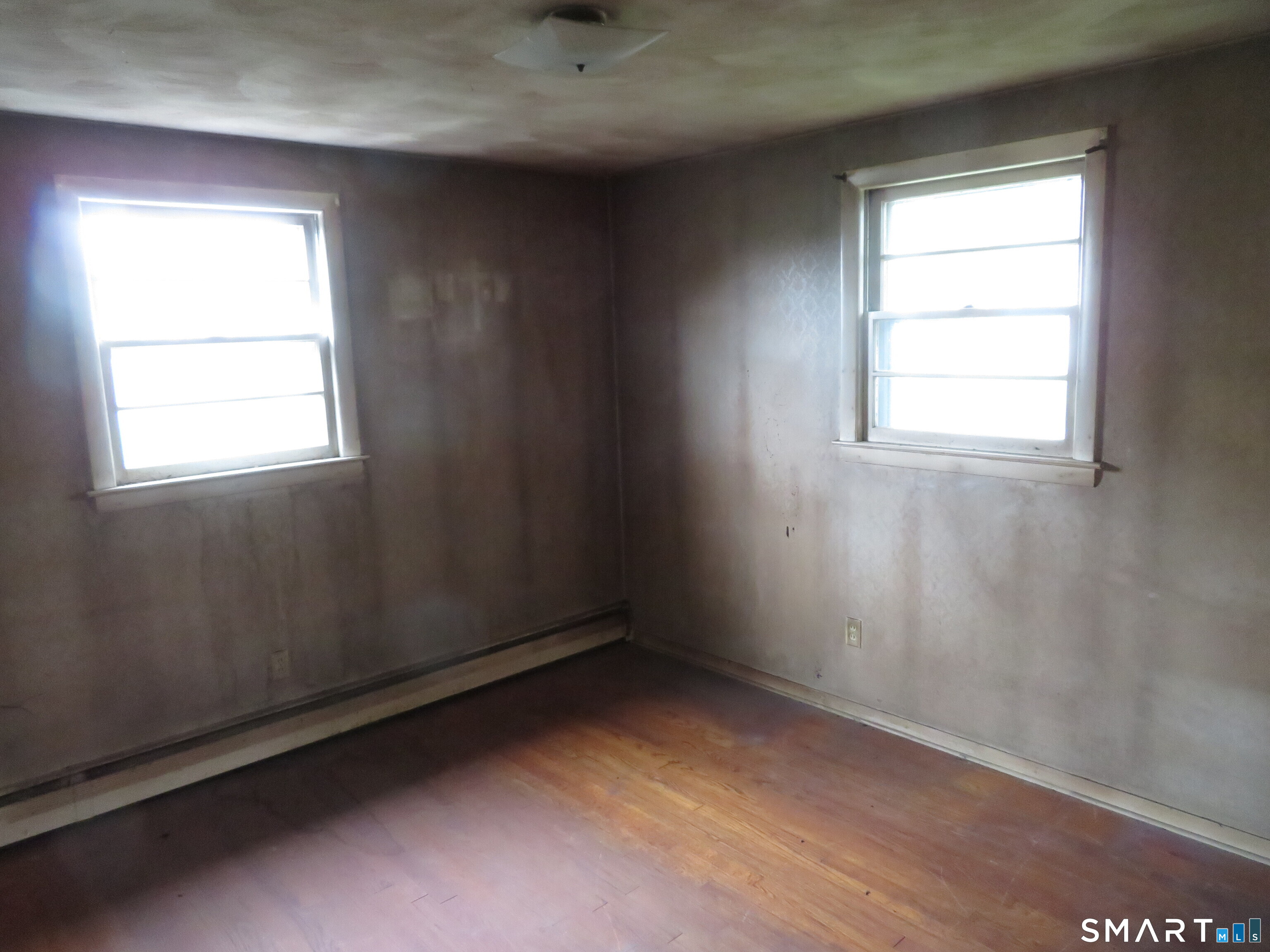 130 Woodland Street Manchester CT 06042