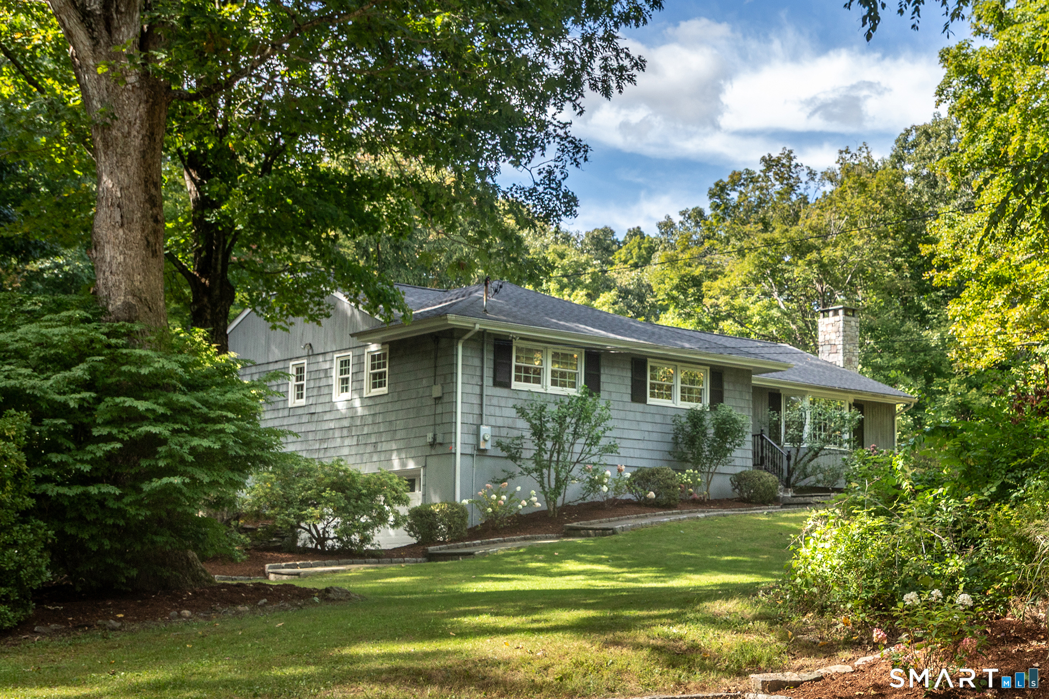 83 Sherman Turnpike Redding CT 06896