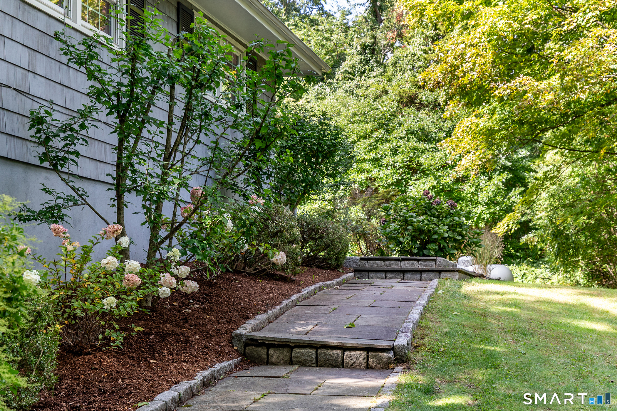 83 Sherman Turnpike Redding CT 06896