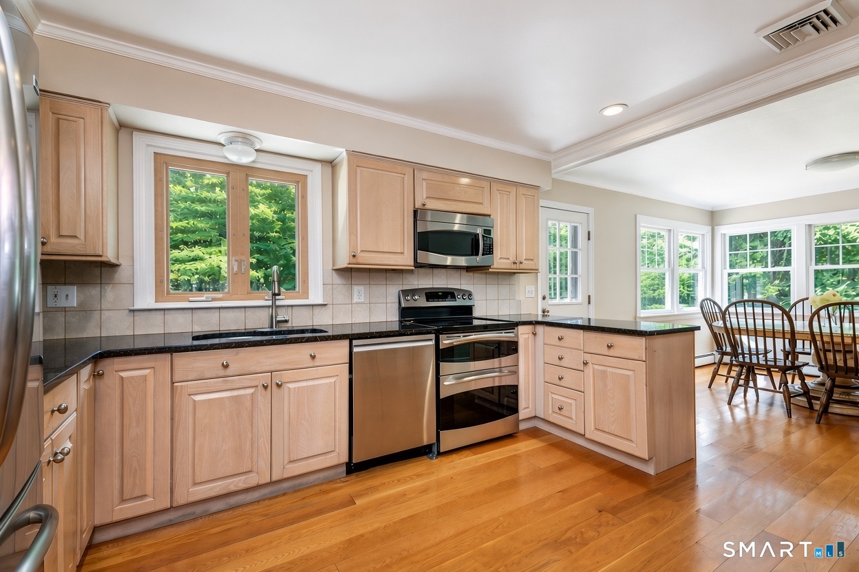 83 Sherman Turnpike Redding CT 06896