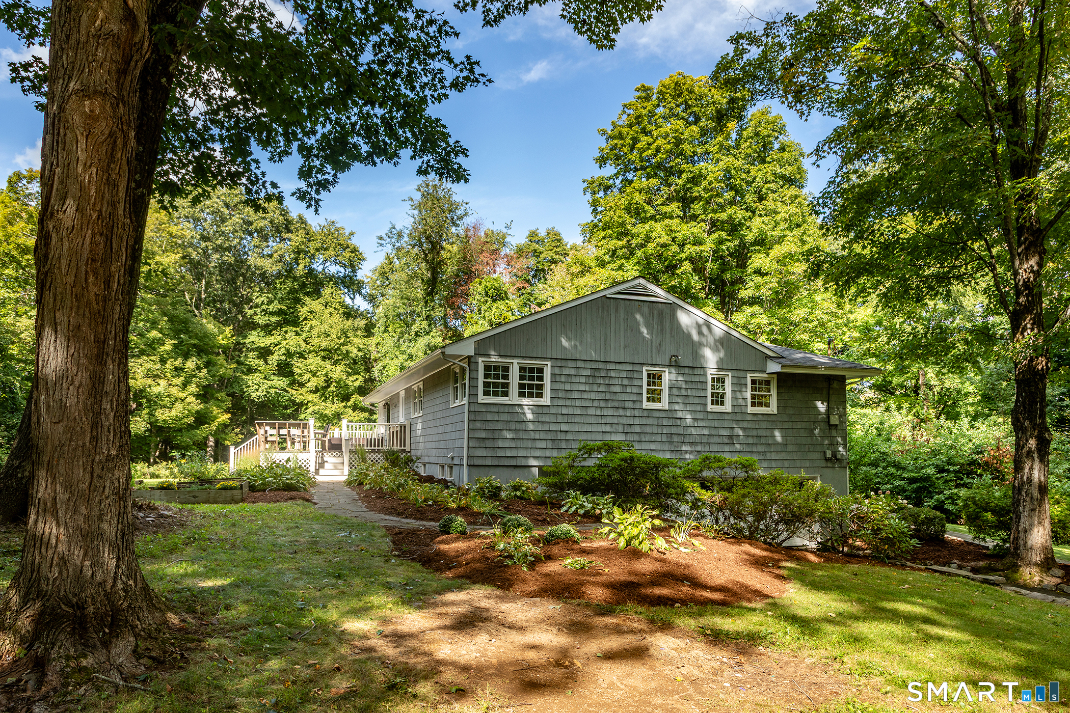83 Sherman Turnpike Redding CT 06896